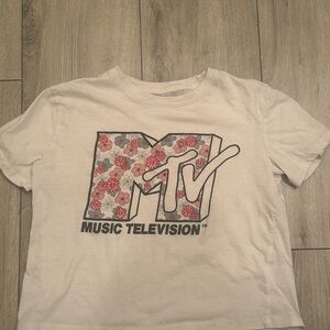 Mtv crop top